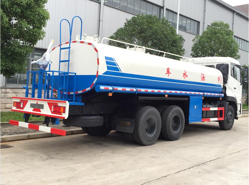 東風(fēng)天龍后八輪22噸灑水車(chē)