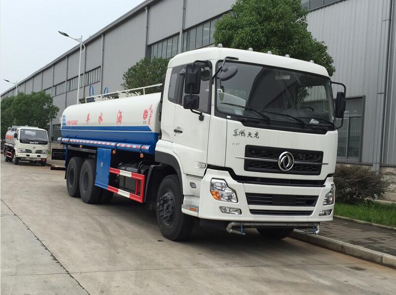 東風(fēng)天龍后八輪22噸灑水車(chē)