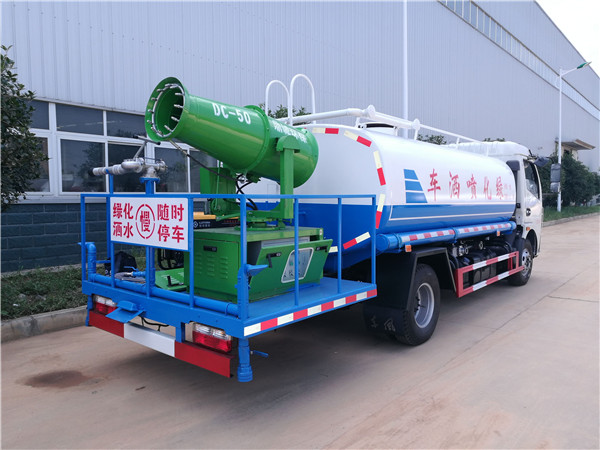 東風(fēng)多利卡D7綠化噴灑車(chē)