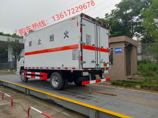 江鈴順達(dá)易燃?xì)怏w廂式運(yùn)輸車(國六）